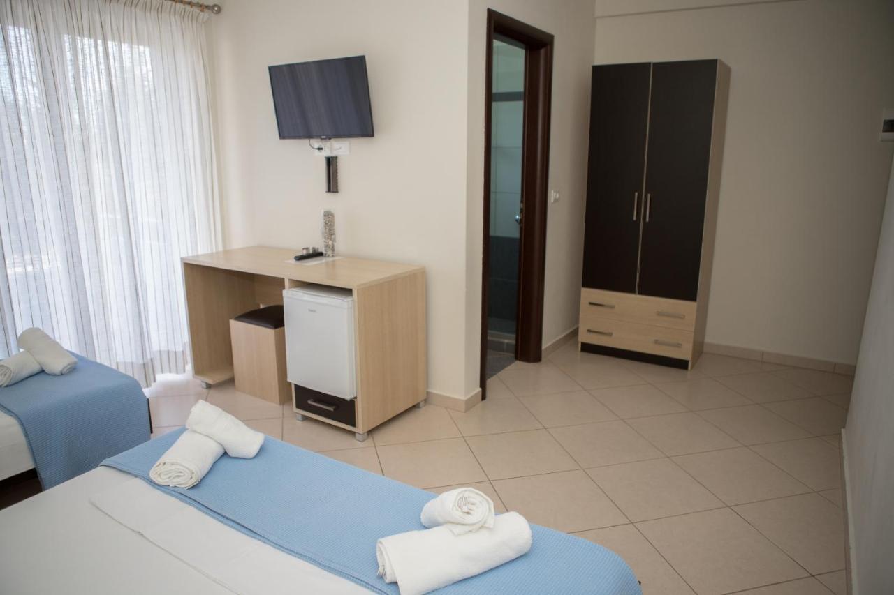 Bed & Breakfast Perivolos