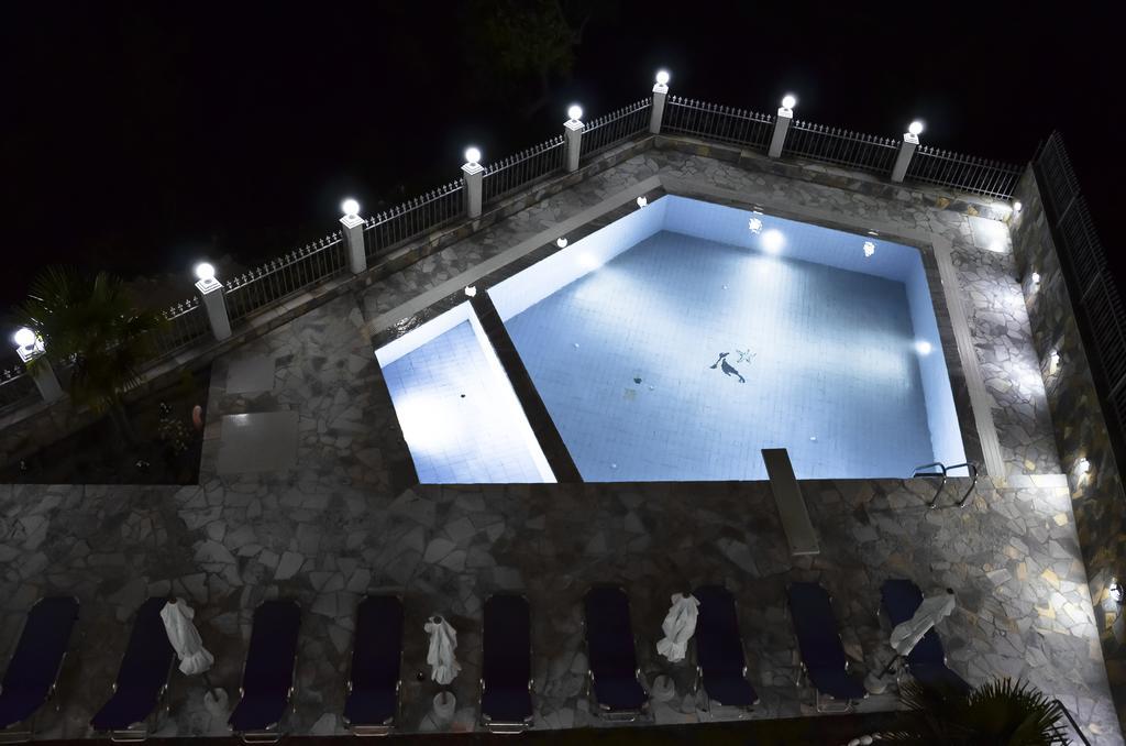 Bed & Breakfast Perivolos