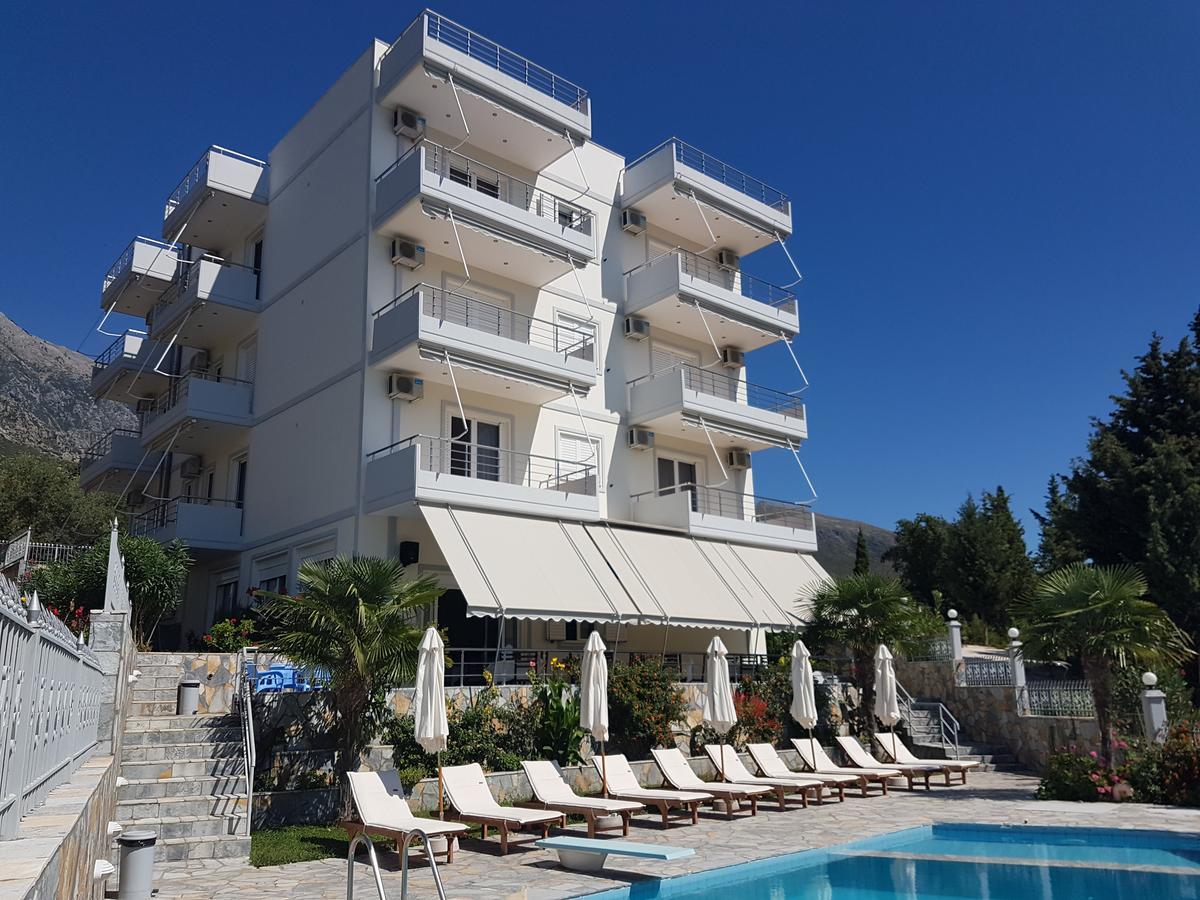 Perivolos Bed & Breakfast